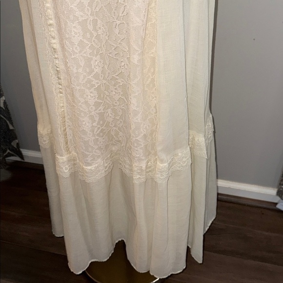 Vintage 1970’s Gunne Sax Style Lace & Pearl High Neck Wedding Dress - Picture 4 of 8